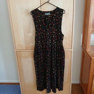 Bryn Connelly Flower sleeveless dress 100 % Cotton size 6 used